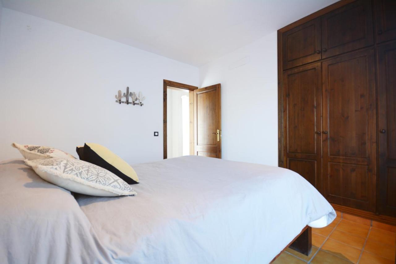 Beautiful Spacious Villa With Private Heated Pool In Lajares Bagian luar foto