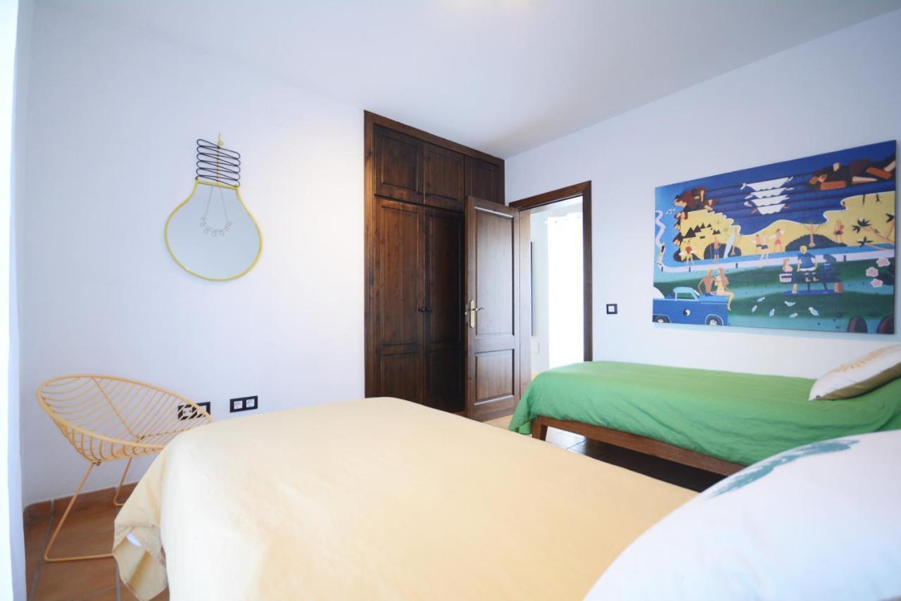 Beautiful Spacious Villa With Private Heated Pool In Lajares Bagian luar foto